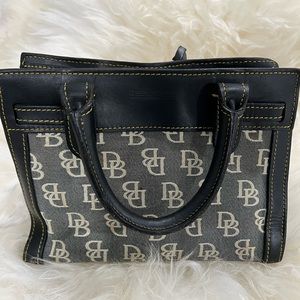 Dooney & Bourke black